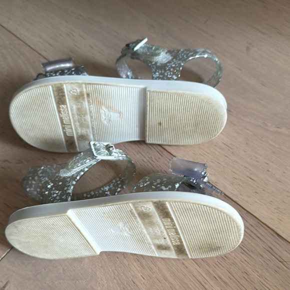 Mini Melissa Sparkly Frozen Sandals - Picture 4 of 4